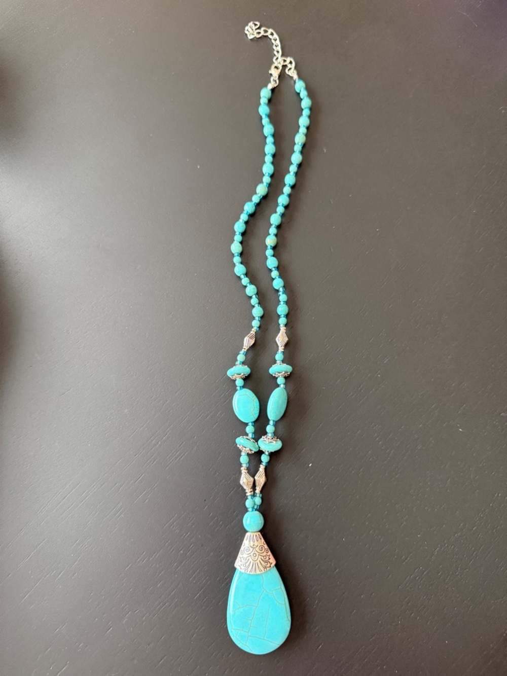 Turquoise Beaded Pendant Necklace